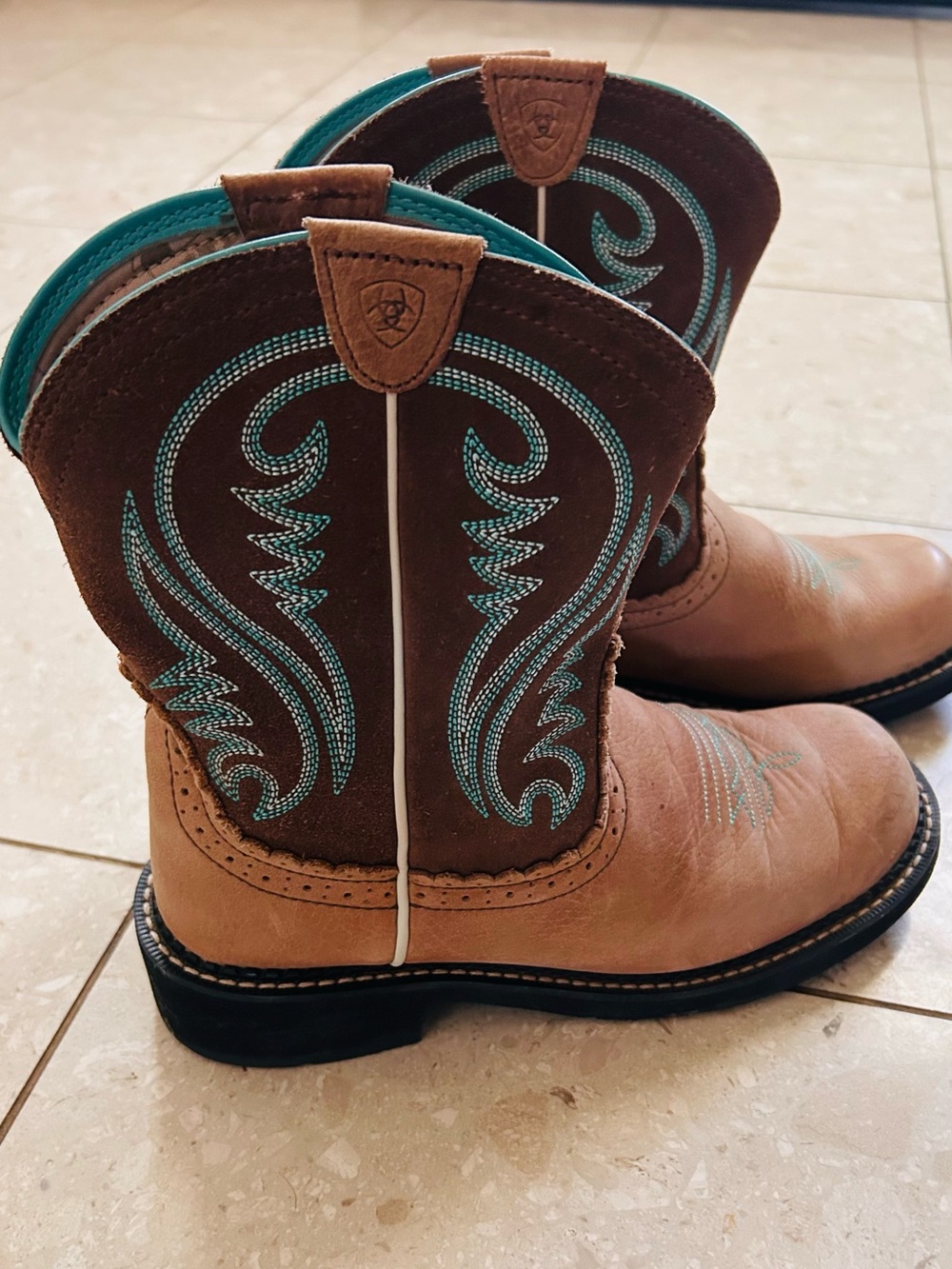 COPY - Ariat Fat Baby Tan/Brown/Turquoise Western Boots Women’s SZ 7.5C